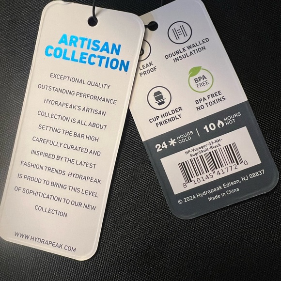 Hydrapeak Tumbler Skull 2024 Artisan Collection NWT - Picture 5 of 5